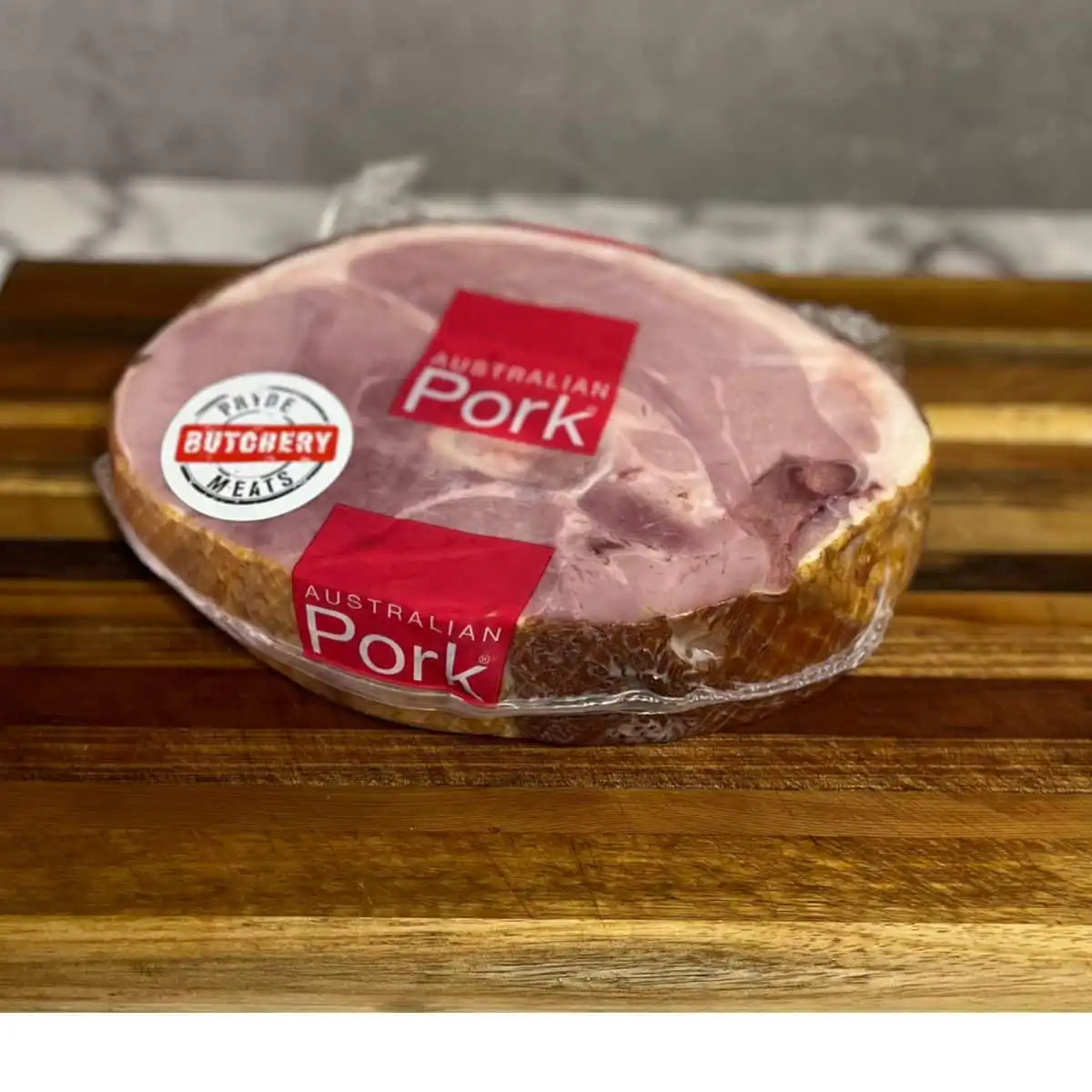 Free Range Middle Cut Ham 2 Image of leg of ham - middle cut