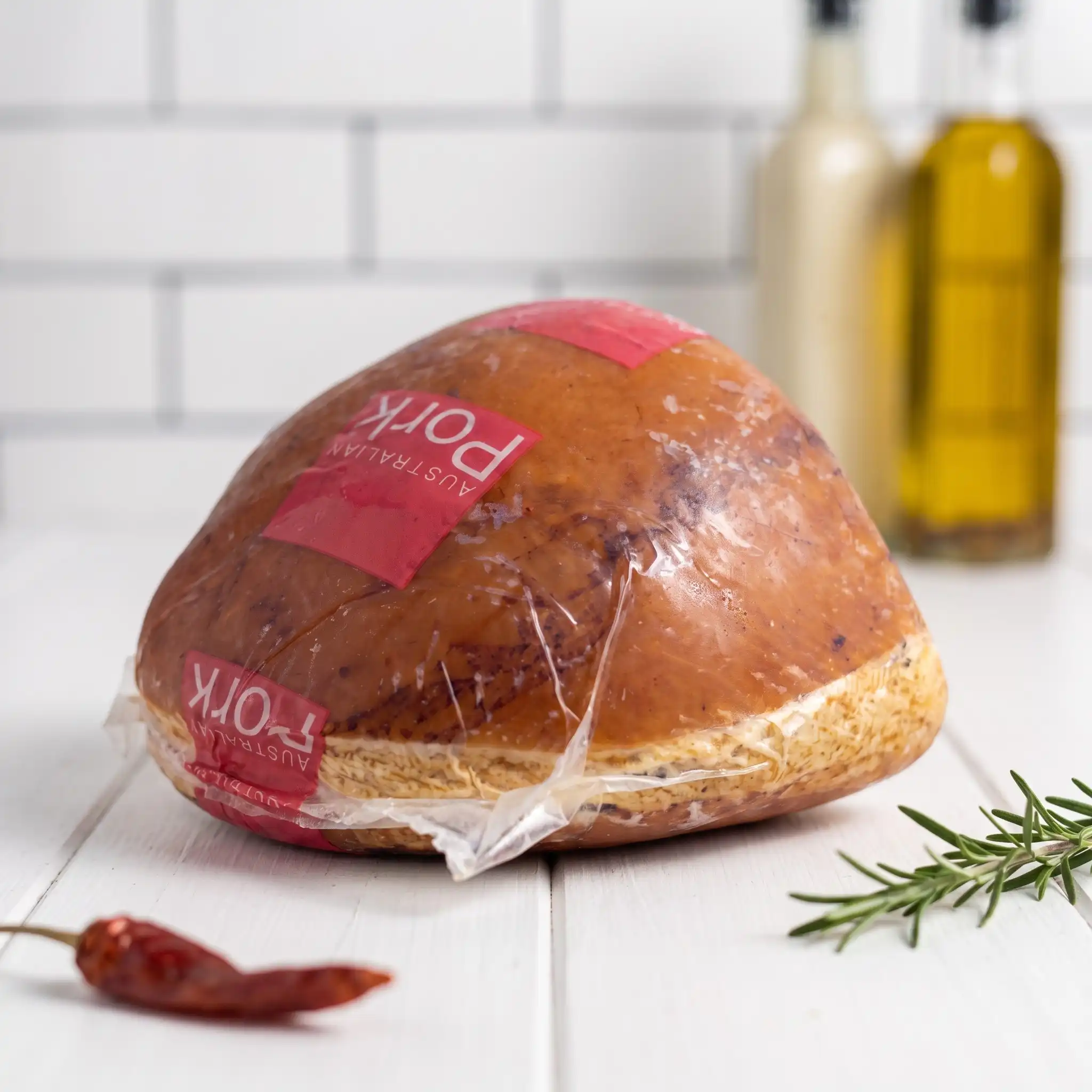 Free Range Half Leg Ham 1 Free Range Half Leg Ham (Chump End) - Look Right